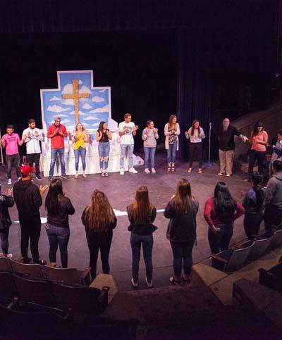 image of students in a theatre class